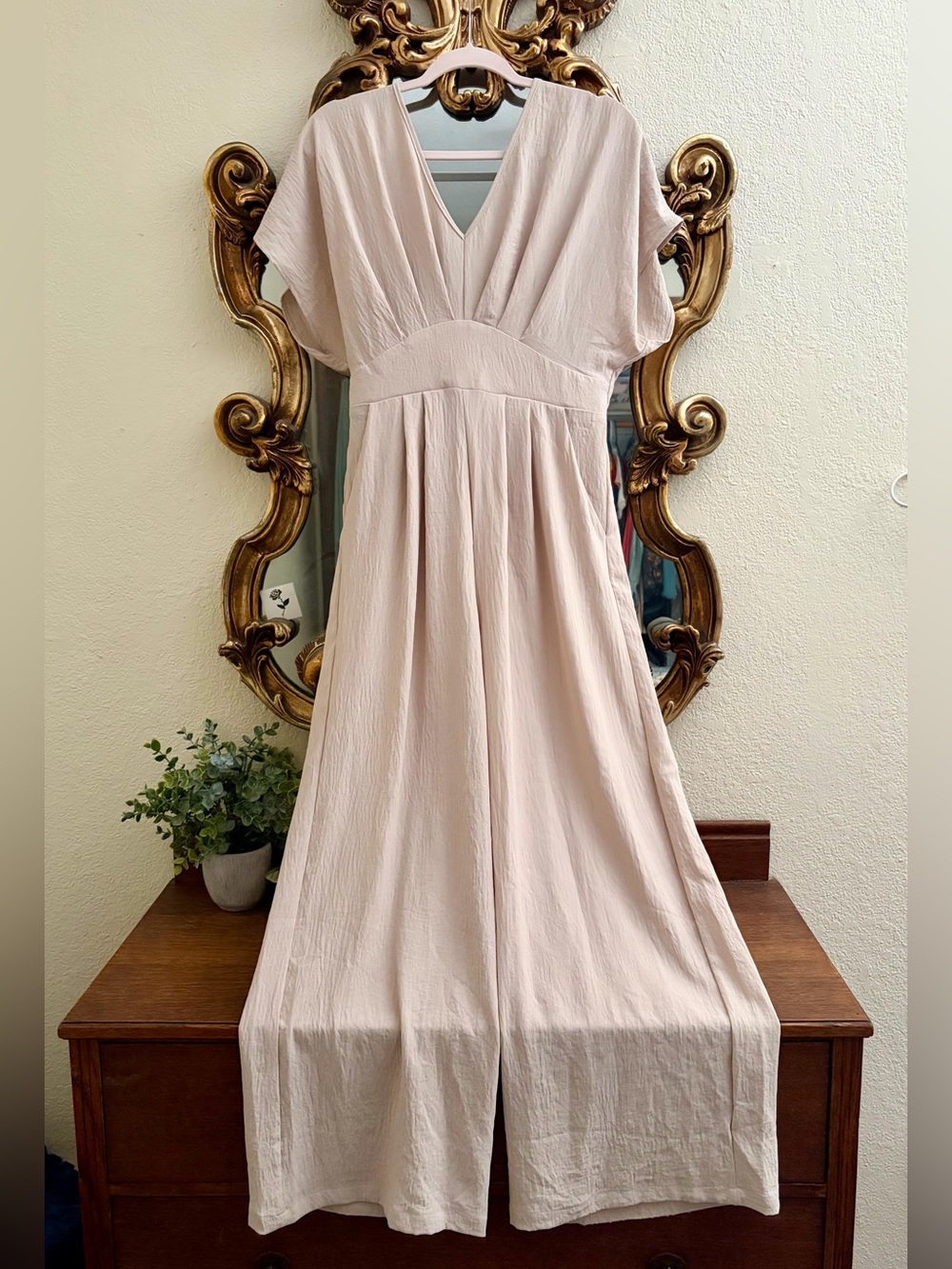 CupShe Brand Light Cream V-Neck Wide Leg Jumpsuit